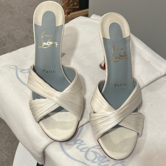 Christian Louboutin off white satin Heels with Red Soles 37 1/2 - Picture 2 of 5